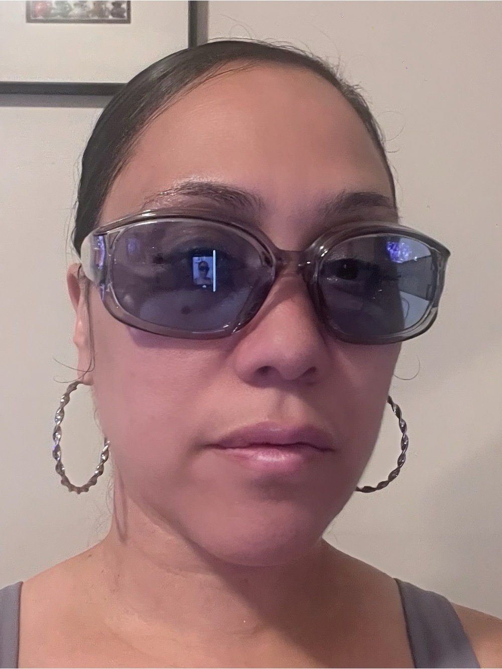 SHEIN Blue oversized sunglasses
with a retro vibe
